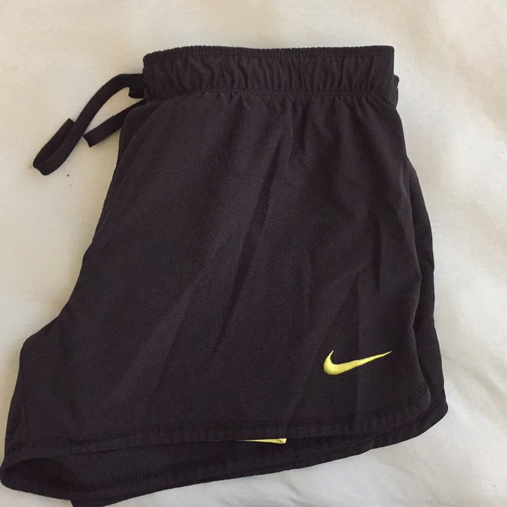 Nike dri fit shorts w/ spandex!